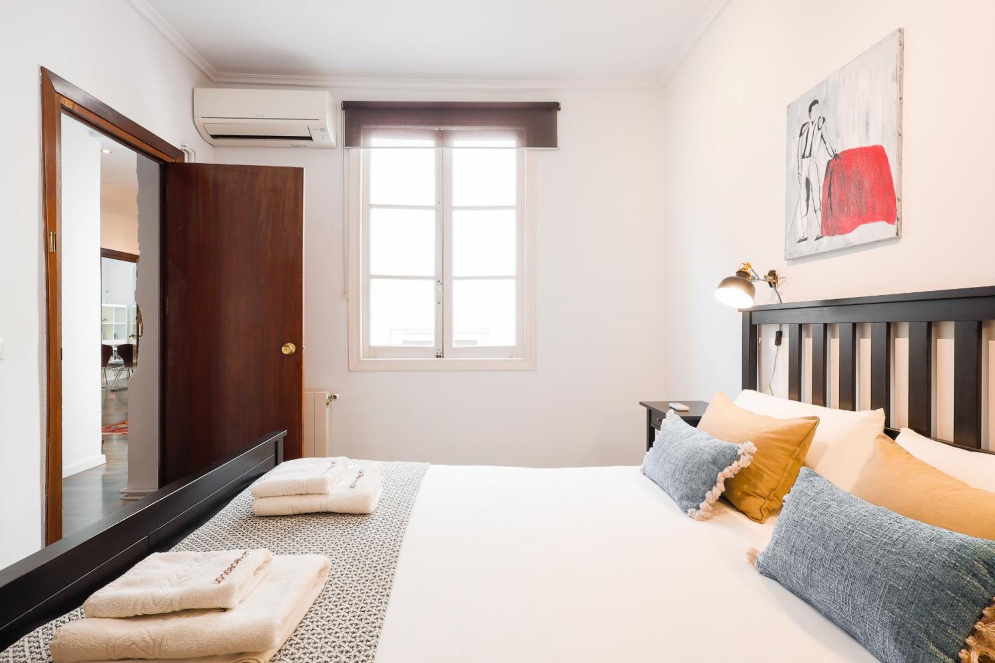 C92 - Rustic Two Bedrooms Apartment With Terrace マラガ エクステリア 写真