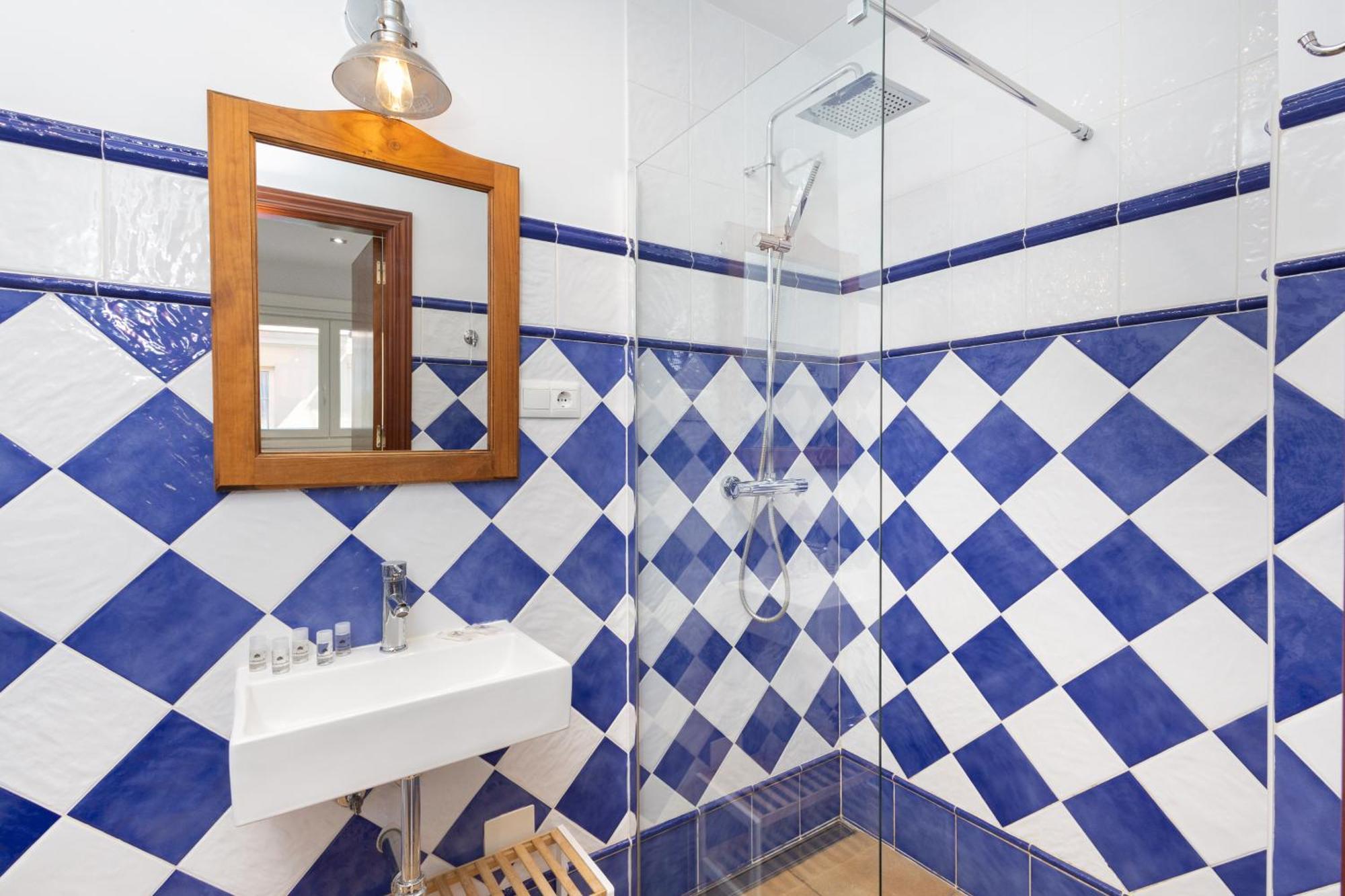 C92 - Rustic Two Bedrooms Apartment With Terrace マラガ エクステリア 写真