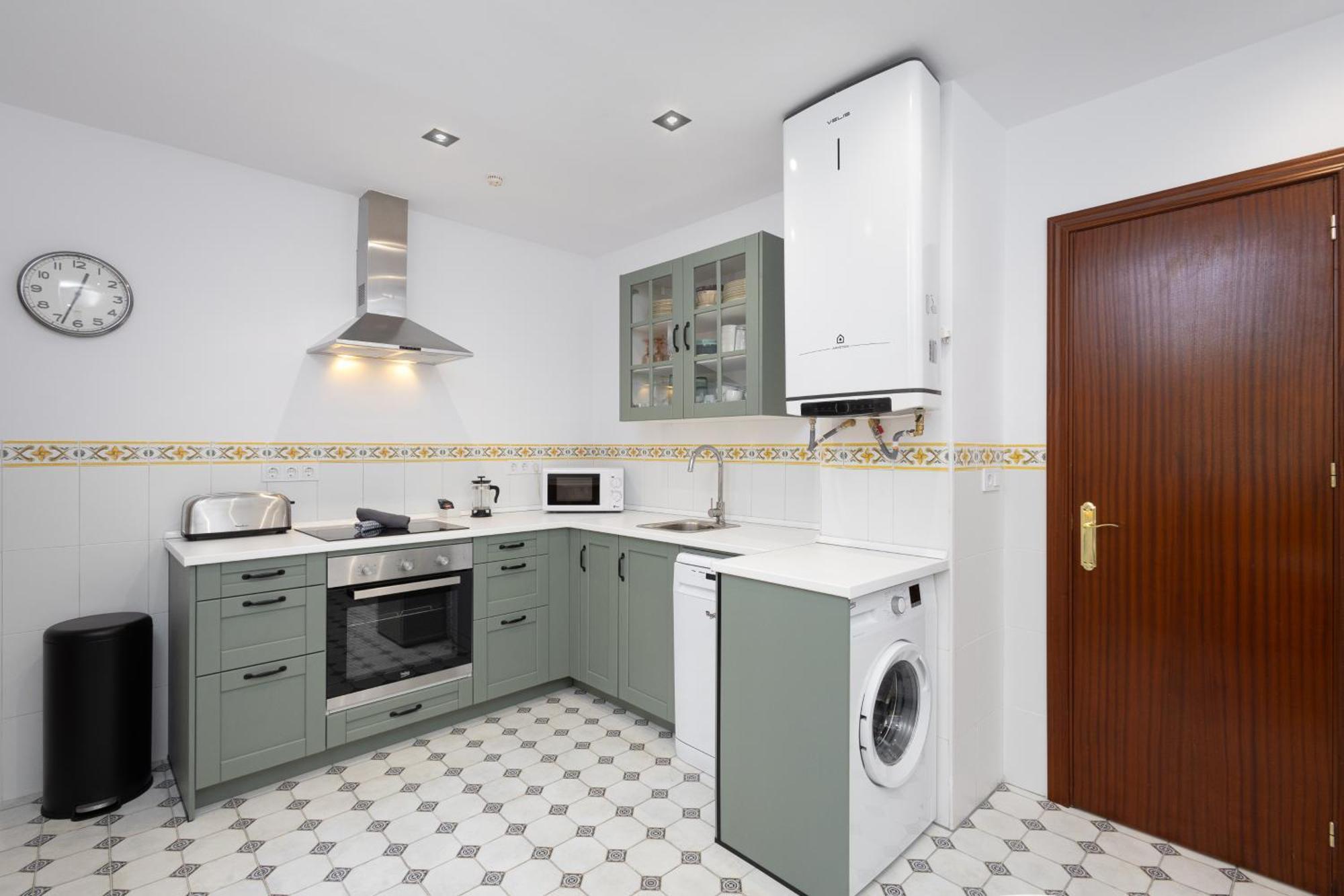 C92 - Rustic Two Bedrooms Apartment With Terrace マラガ エクステリア 写真