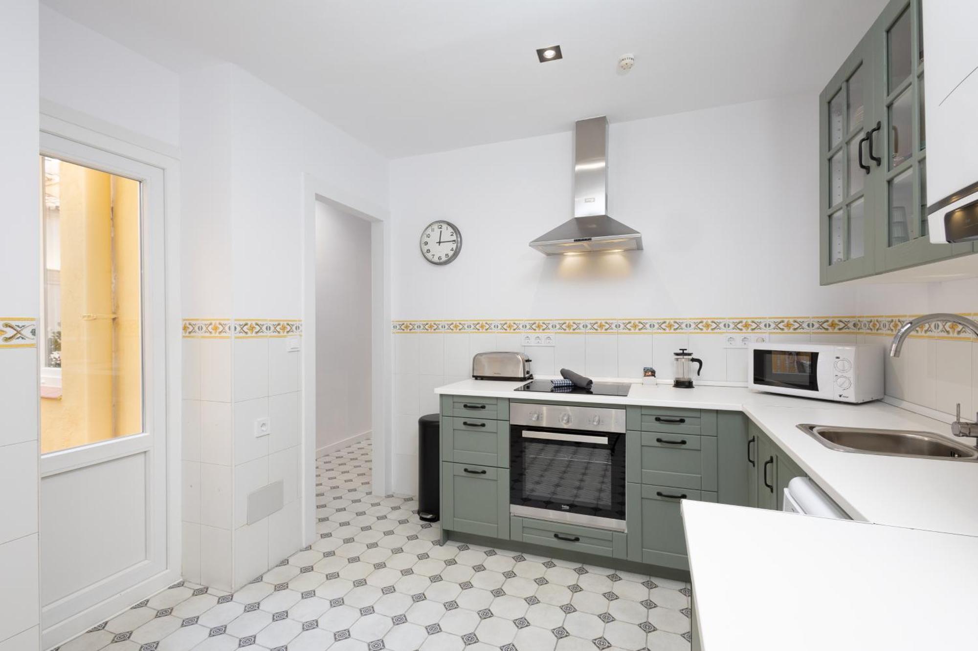 C92 - Rustic Two Bedrooms Apartment With Terrace マラガ エクステリア 写真