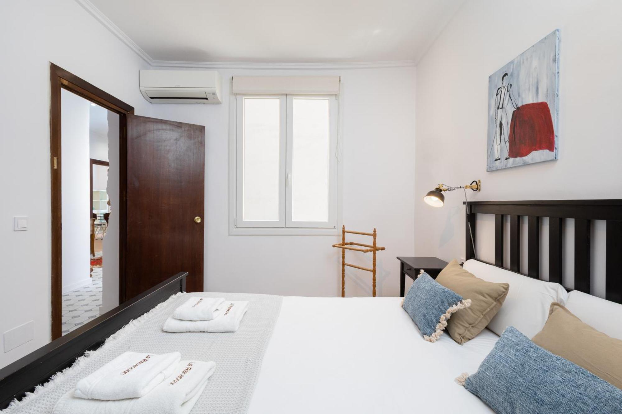 C92 - Rustic Two Bedrooms Apartment With Terrace マラガ エクステリア 写真